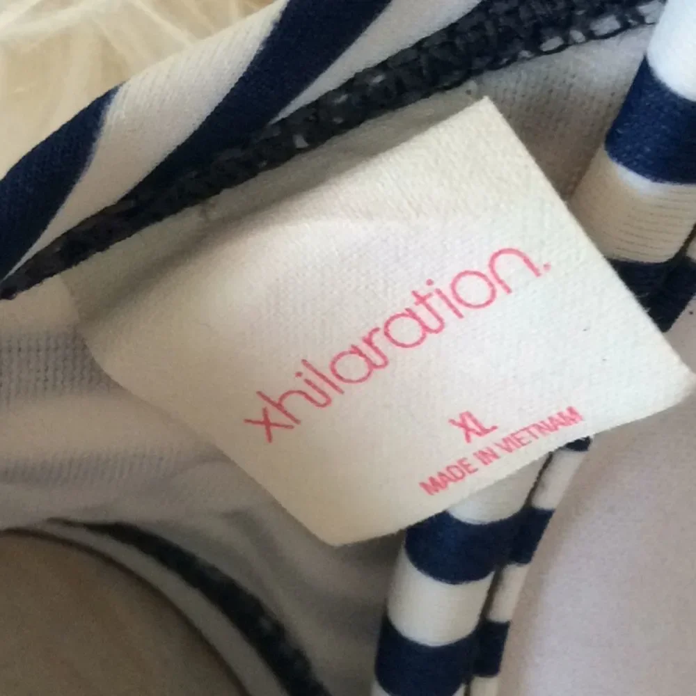 👀💞XHILATRION💞bikini top